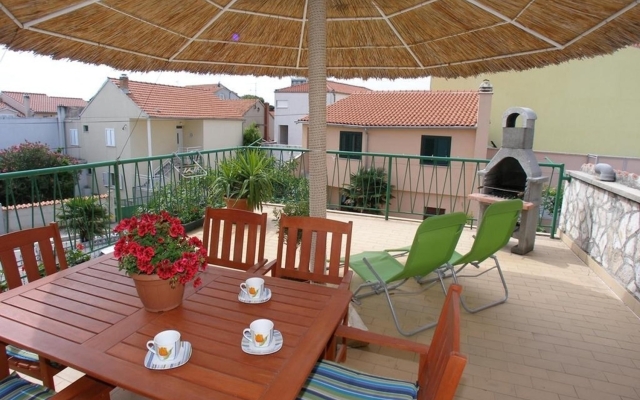Apartment Petar - 150m from the city center: A3-balkon Vodice, Riviera Sibenik