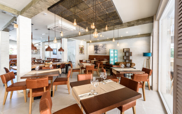 Plaza Santa Ponsa Boutique Hotel - Adults Only