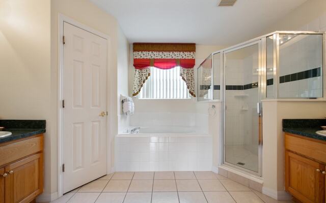 1207w Near Disney! Water View! Gamesroom! Balcony!