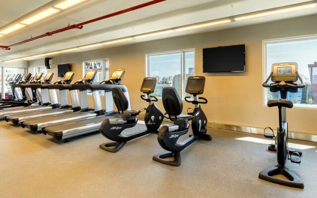 Hyatt Centric San Isidro Lima