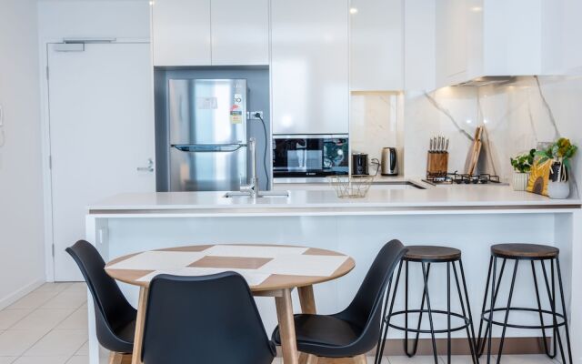 Southbank Hope Street Apartment By SLife