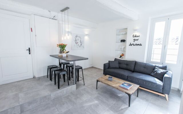 2 Pièces 4 Personnes Palais Festival