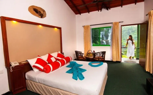 Ramboda Falls Hotel
