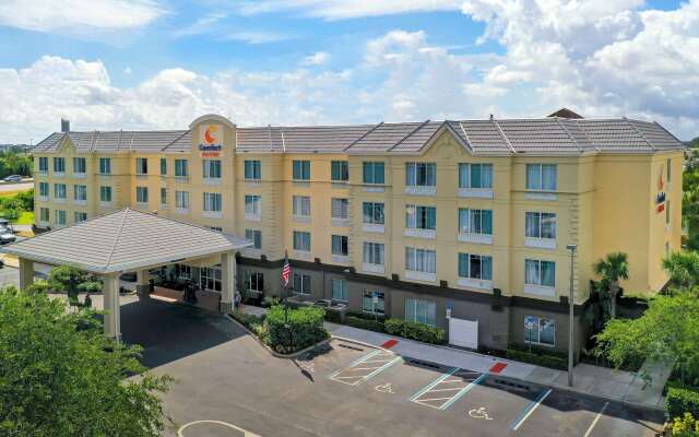 Comfort Suites Near Universal Orlando Resort