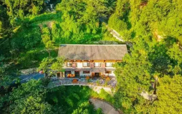 Wudang Mountain Funing residents stay