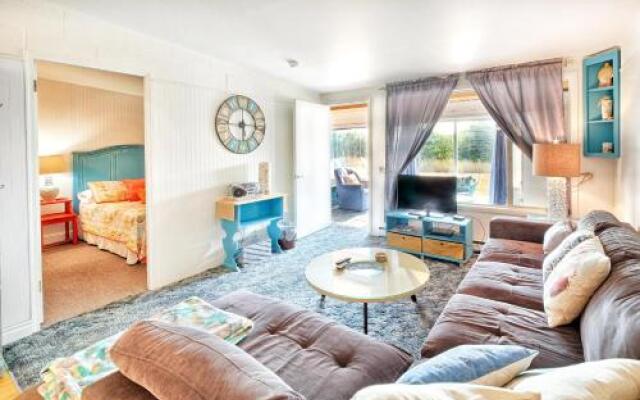 Sandy Days Condo in Ocean Shores