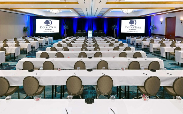 DoubleTree by Hilton Phoenix Mesa