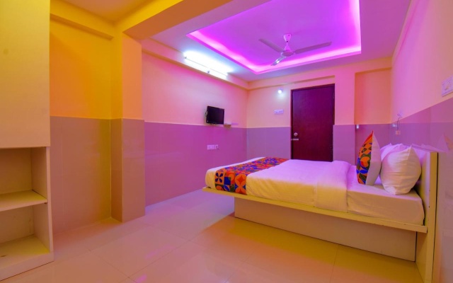 FabHotel Apricot Premier