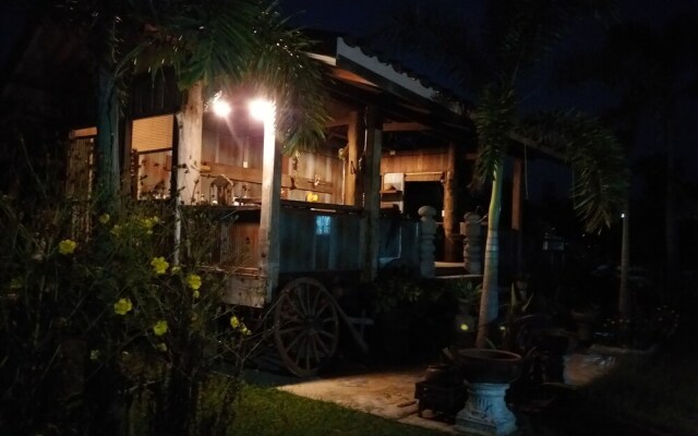 Heun Plai Na Homestay