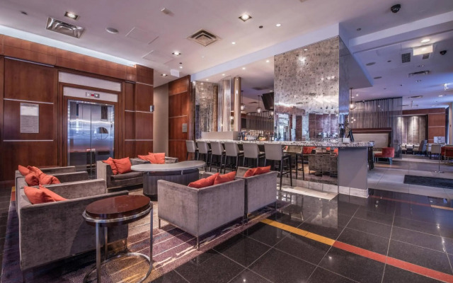 Courtyard by Marriott Chicago Magnificent Mile