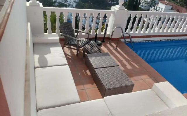 AP349 - Casa del Aguila