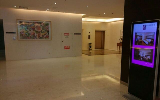 Yitel Hotel (Shanghai Lujiazui Financial District Fangdian Road Subway Station Branch)