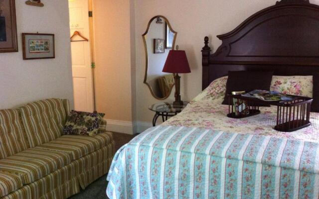 Emerald Necklace Inn Bed and Breakfast