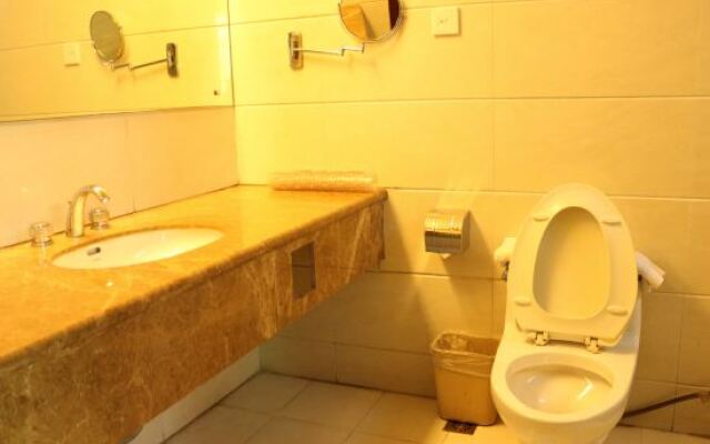 Duyun Jinpeng Hotel (Duyun Dashiban Ancient Street Store)