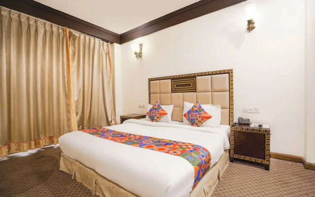 Fabhotel Nfc Royale