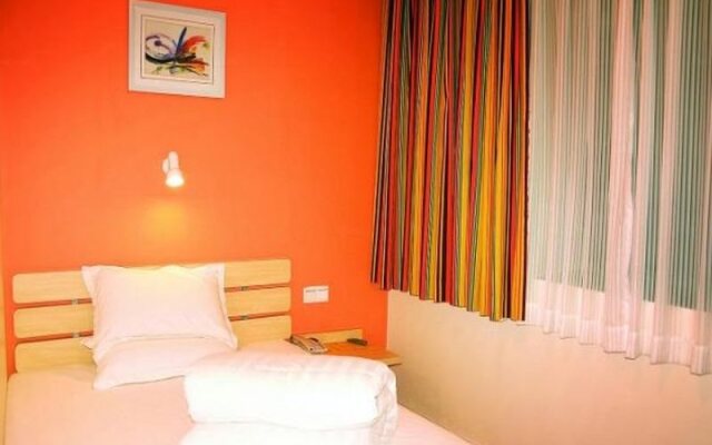 7Days Inn Zhengzhou Huayuan Road ITC 360 Plaza