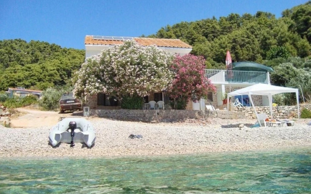 Mateo - by the Beach - A3 Mini