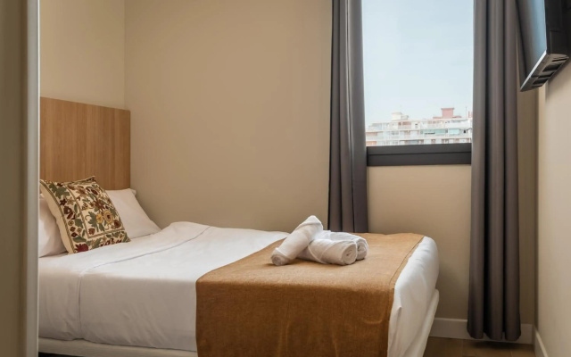 Aerohotel Barcelona Airport 24h
