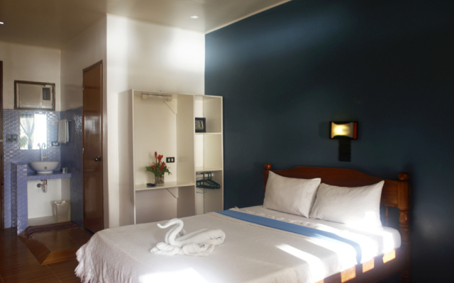 Vitton Beach Resort