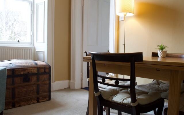 2 Bedroom Flat In Stockton
