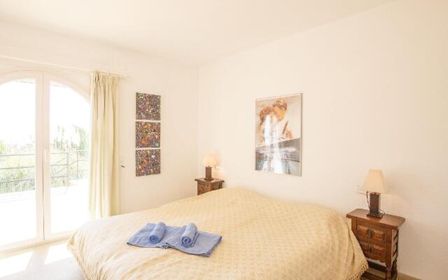 La Perla - Four Bedroom