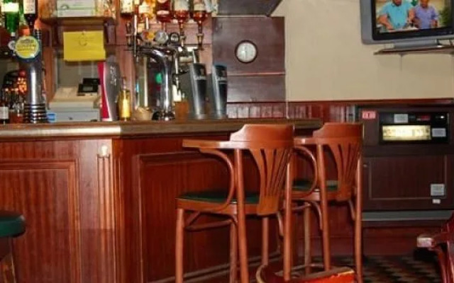 Glendevon Hotel