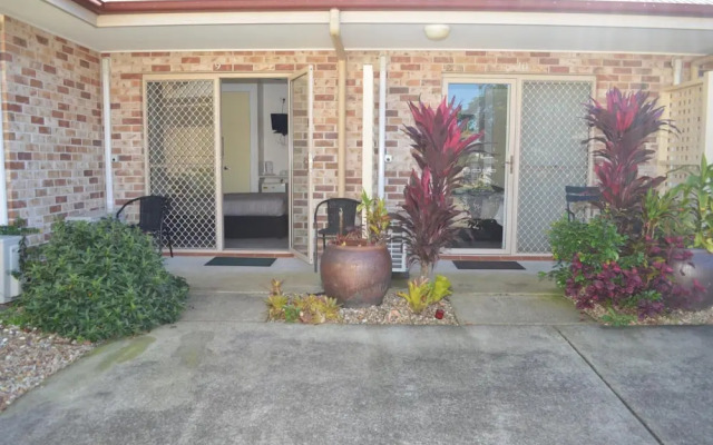 Redland Bay Motel