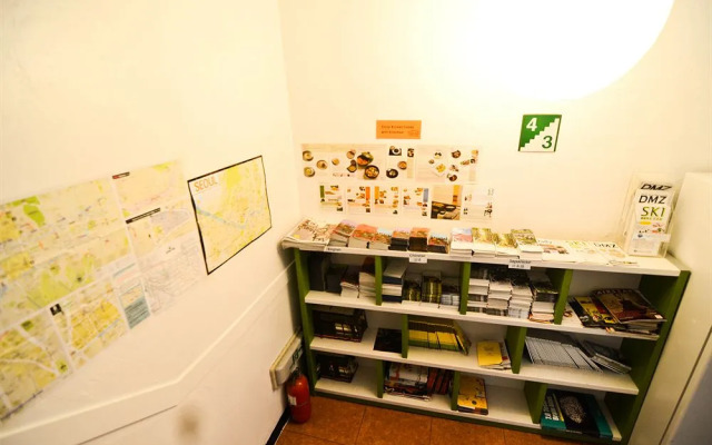 Myeongdong Town Guesthouse