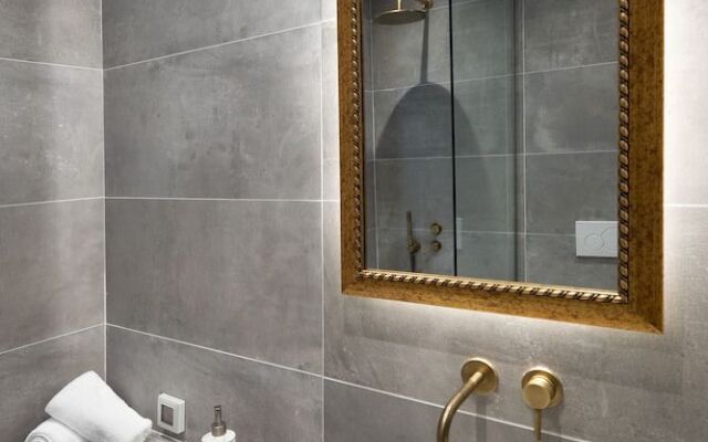 Porta Reale Suite  by CorfuEscapes