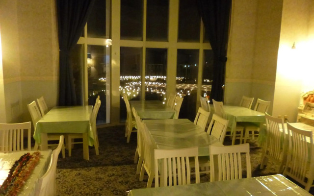Hotel Shalala
