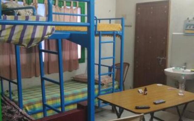 KKS Balaji Mens Hostel