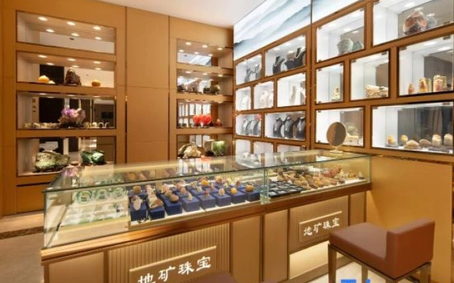 Qingdao Shiguang Hotel (May Fourth Square Ningxia Road Subway Station)