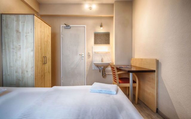 enjoy hostel Berlin City West