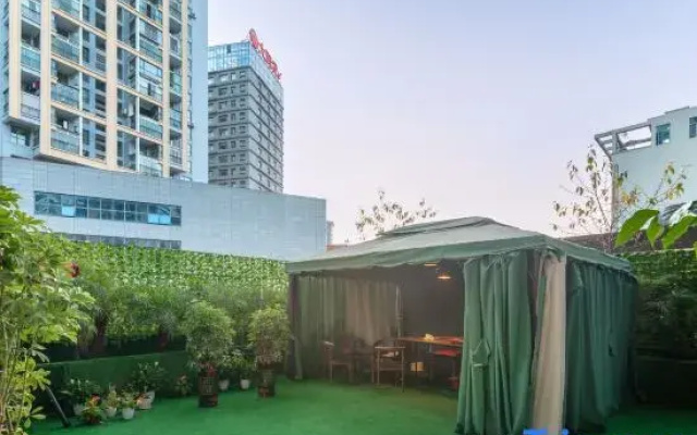 Xingyi Yunzao Boutique Theme Hotel