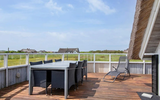 6 Person Holiday Home in Ringkøbing