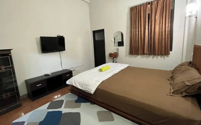 Gatra Hotel Menara Kudus – Guest Rooms – Kudus