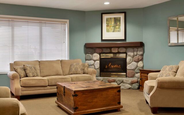 Travelodge by Wyndham Edson