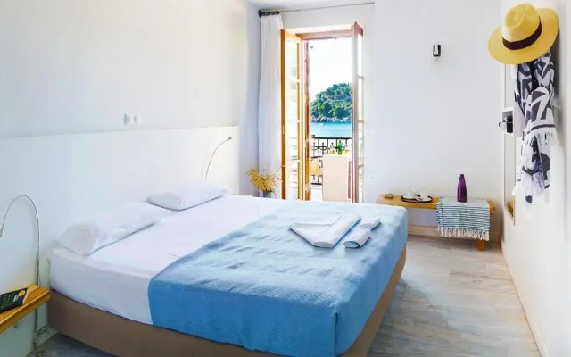 Villa Rossa Area Boutique Beach Resort
