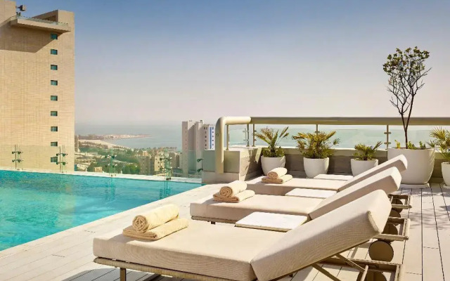 Hyatt Regency Al Kout Mall