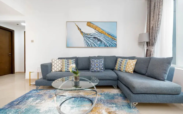 Whitesage - Sophisticated and Homey apartment Near to Metro