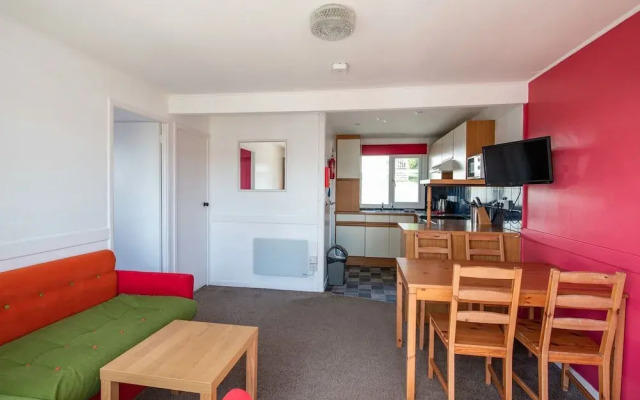 Whitecliff Bay Holiday Park