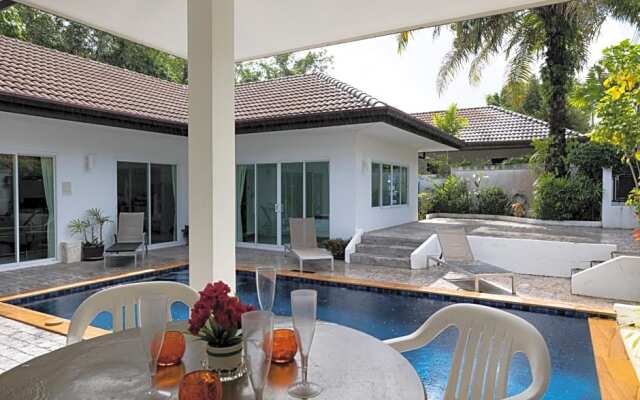 Private Pool Villa 4 bedrooms
