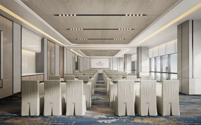 Crowne Plaza Weihai Binhai by IHG