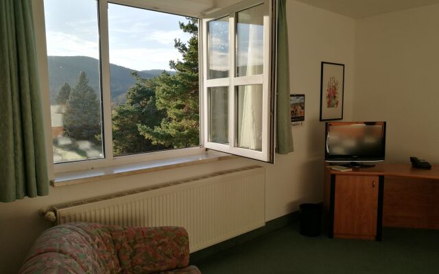 Hotel & Restaurant Bergfried