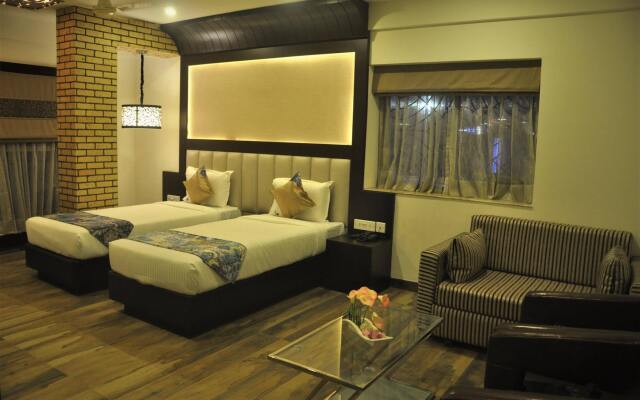 Hotel Ivory Inn