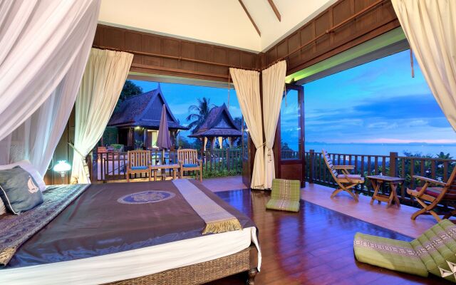 Villa Thai Teak