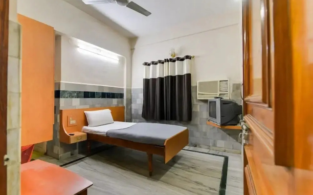 Hotel Ganesh by OYO Rooms