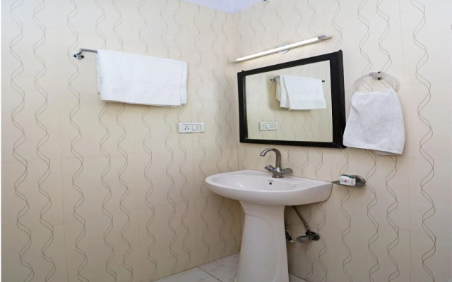 Krishna 26 By OYO Rooms