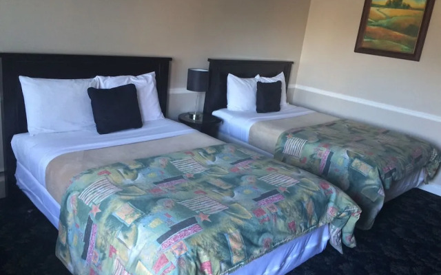 Horseshoe Bay Motel