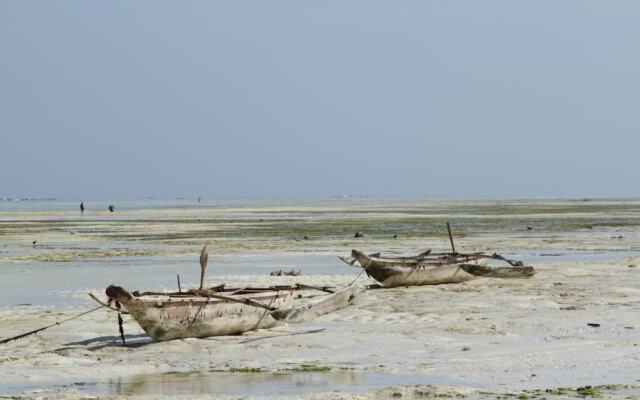 Ujamaa Beach Resort Zanzibar